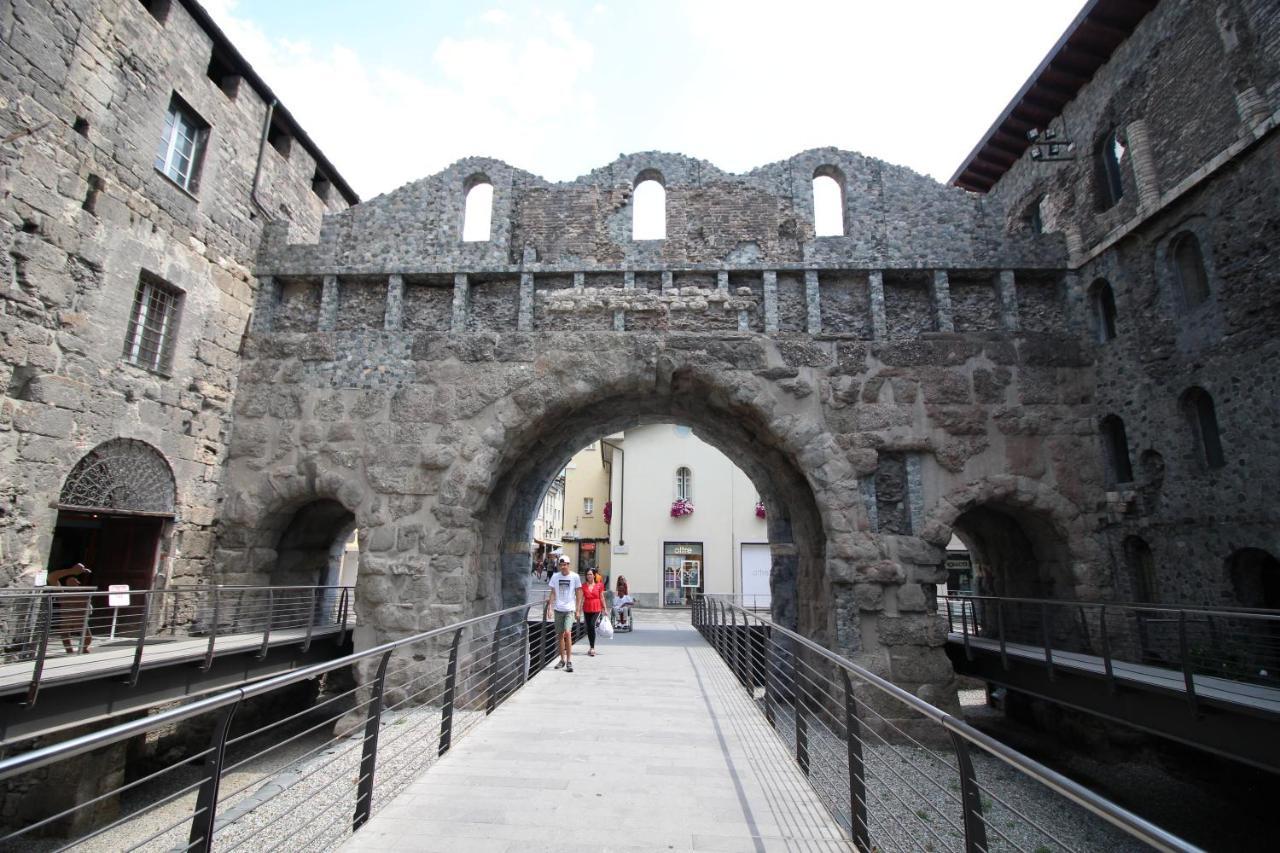 Appartamento Porta Praetoria - Affitti Brevi Italia Aosta Luaran gambar